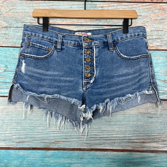 We the Free People Buttonfly Cut Off Shorts Size 26 - Picture 1 of 5